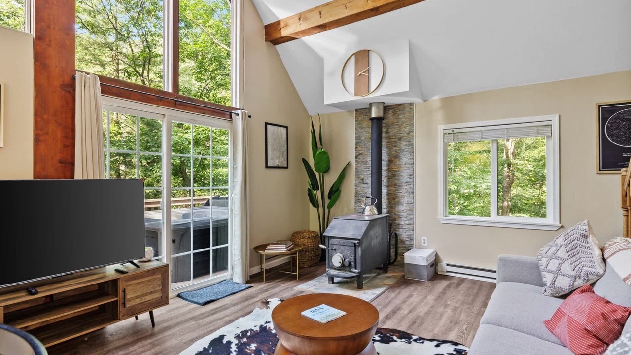 Photo of Livingroom in Ridgeway