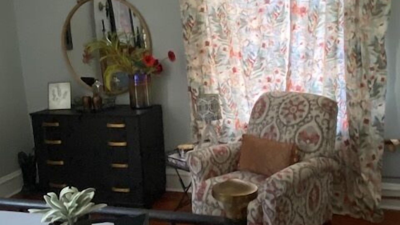 Photo of Bedroom in Laurel