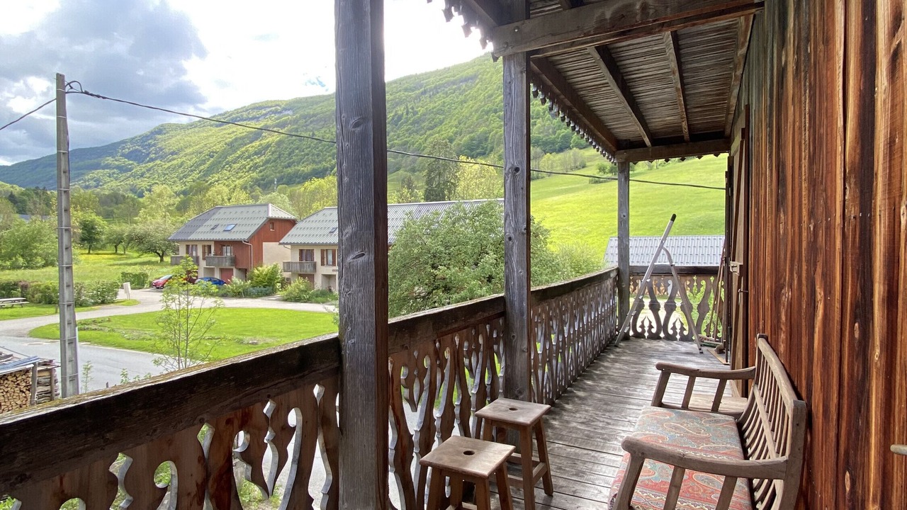 Photo of Patio Balcony in Aillon-le-Jerune