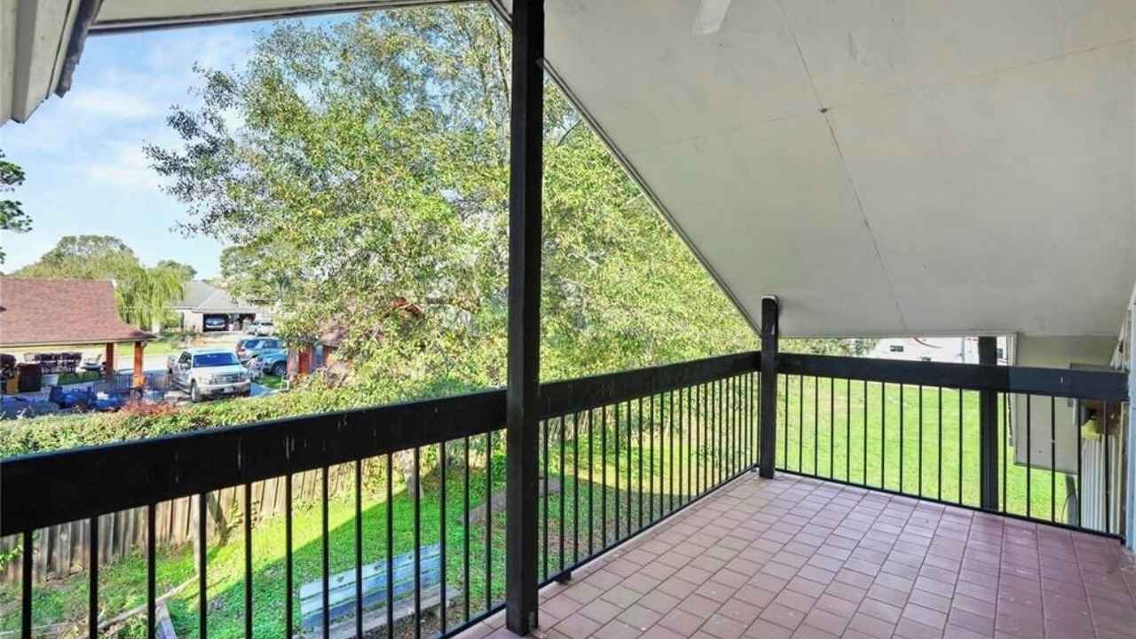 Photo of Patio Balcony in Lakeview  Jefferson County