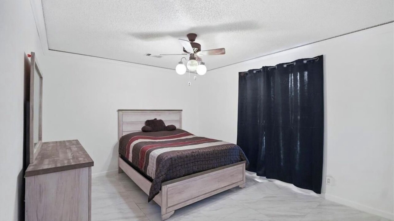 Photo of Bedroom in Lakeview  Jefferson County