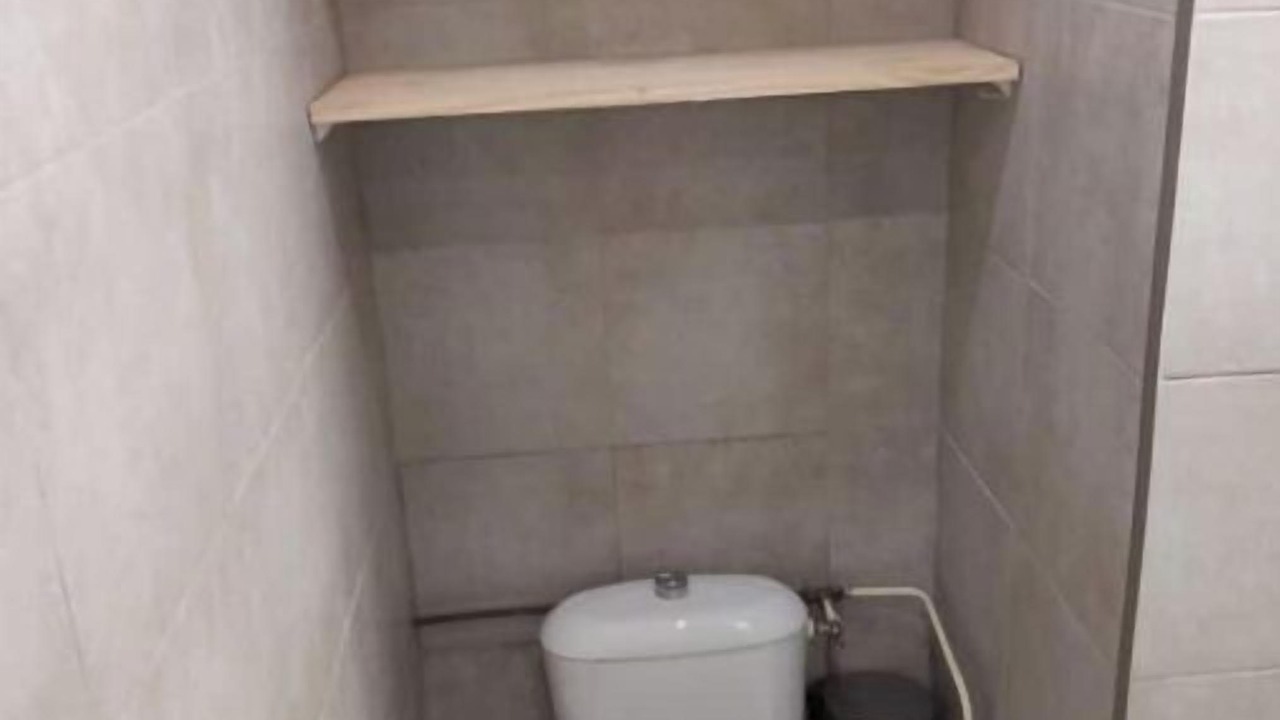 Photo of Bathroom in Ris Orangis