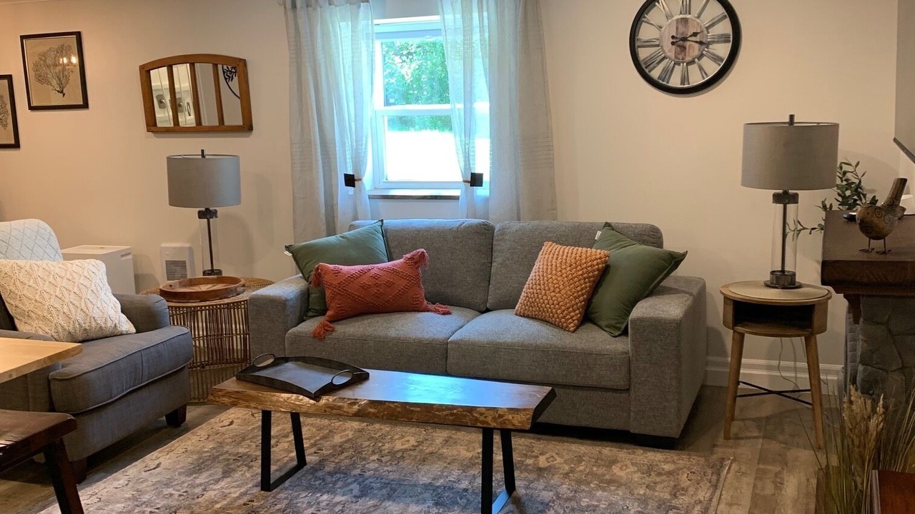 Photo of Livingroom in Trinity