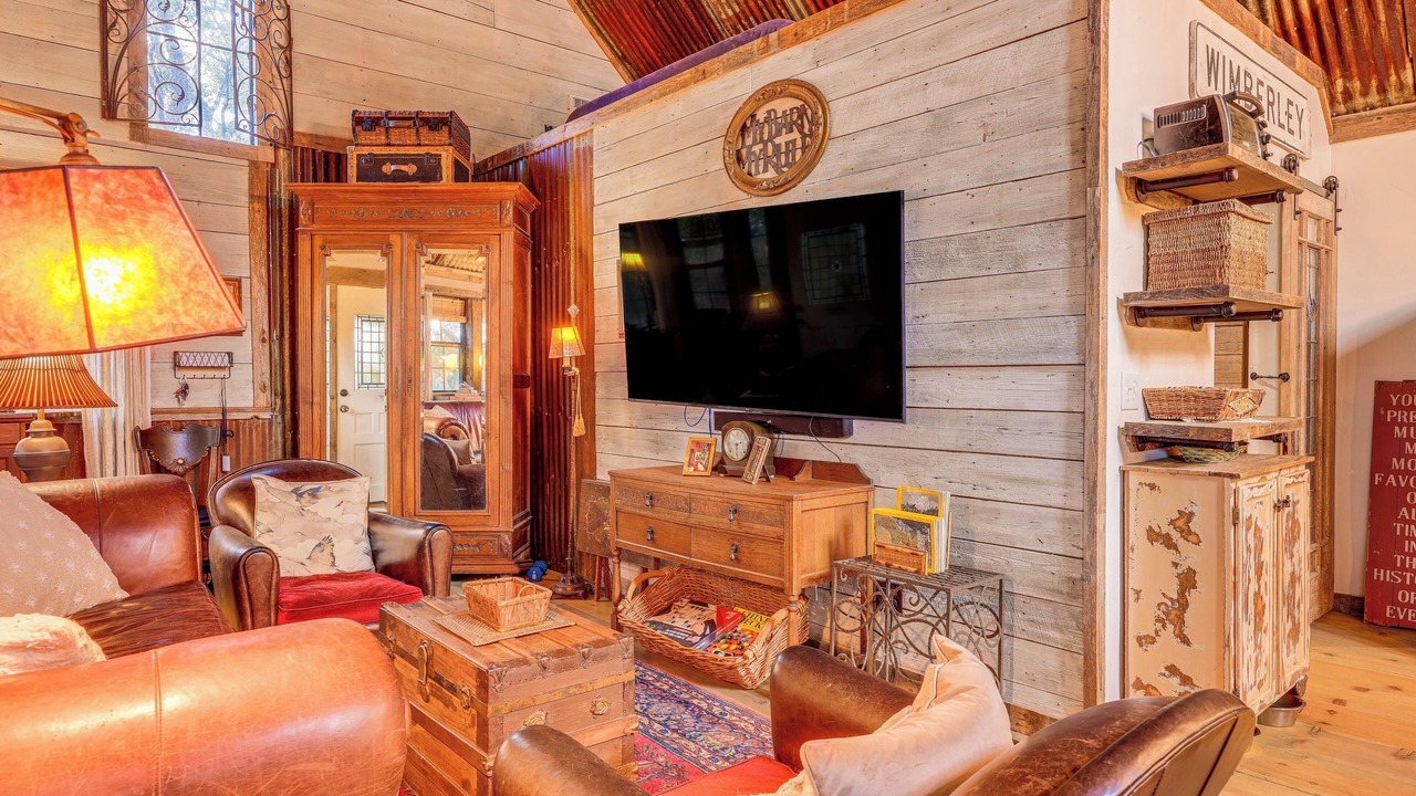 Photo of Bedroom in Wimberley