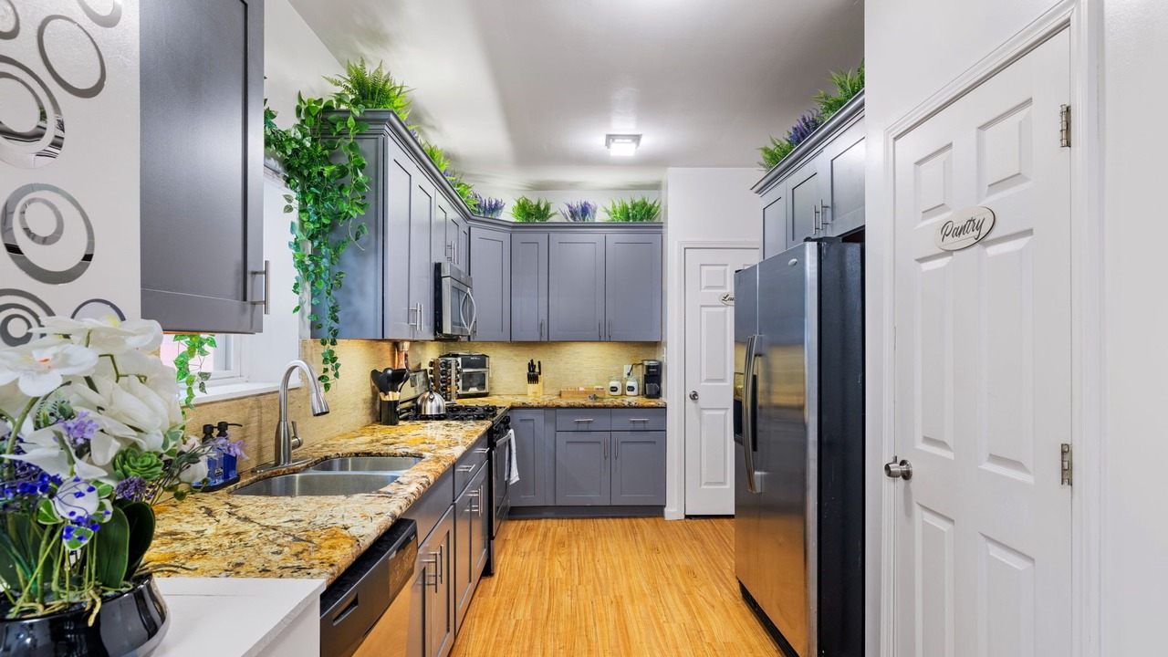 Photo of Kitchen in South Side Flats
