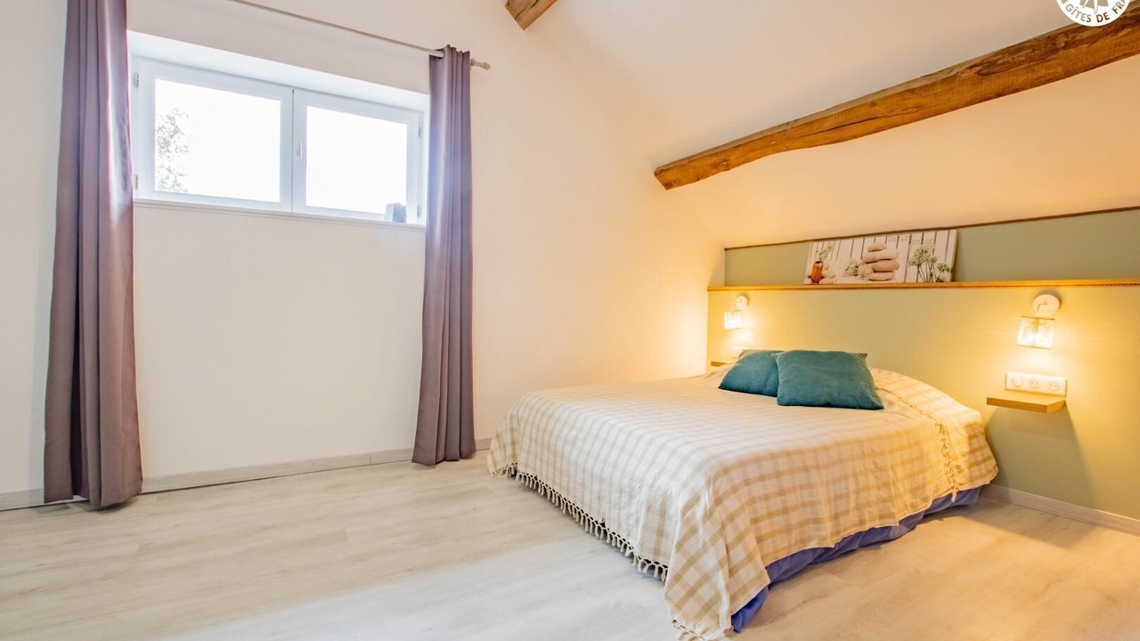 Photo of Bedroom in Montmelard