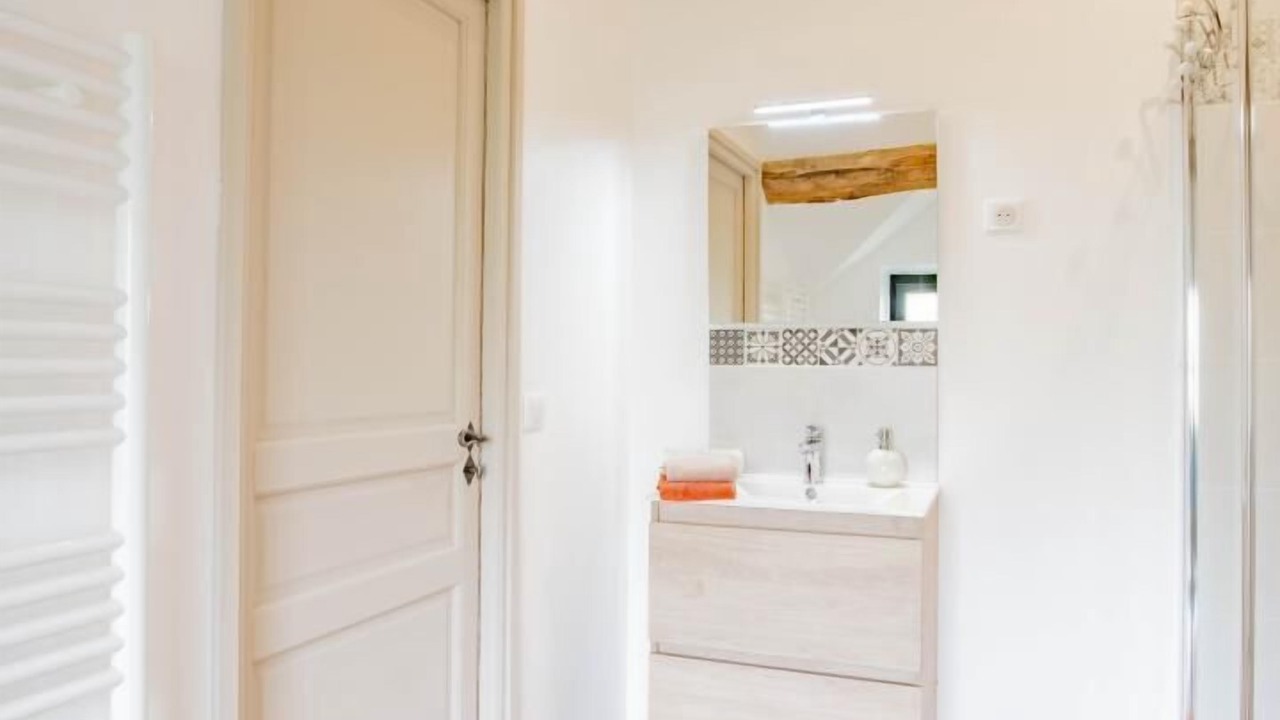 Photo of Bathroom in Montmelard