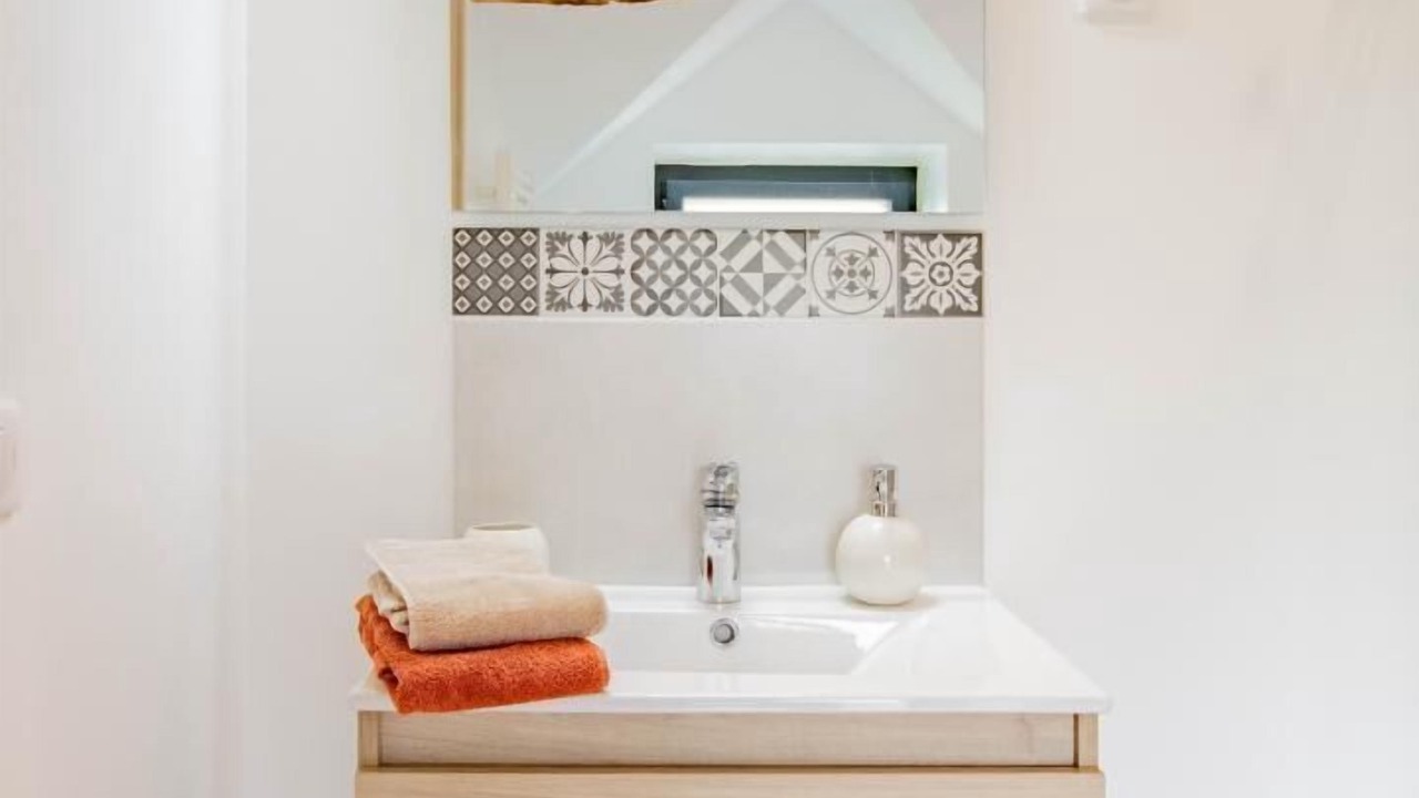 Photo of Bathroom in Montmelard