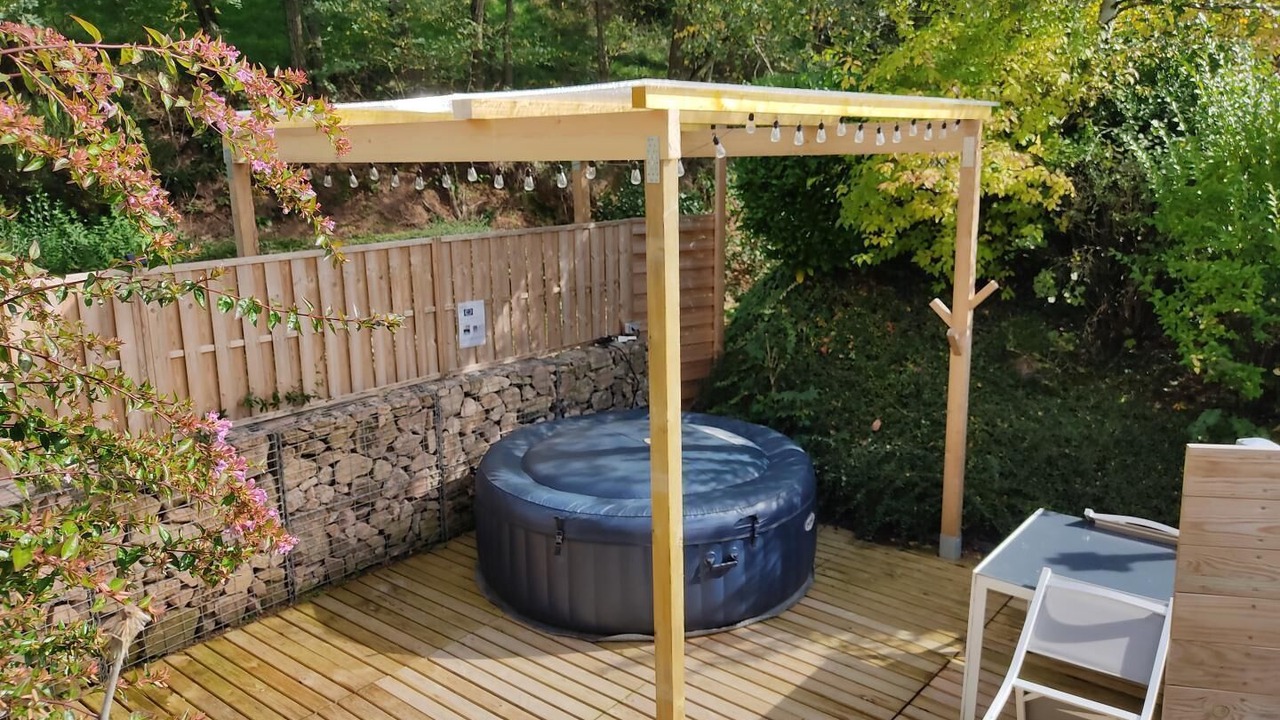 Photo of Outdoor in Montmelard