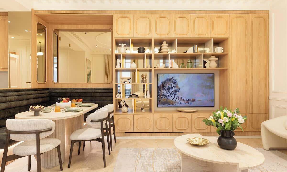 Photo of Others in Champs-Elysees