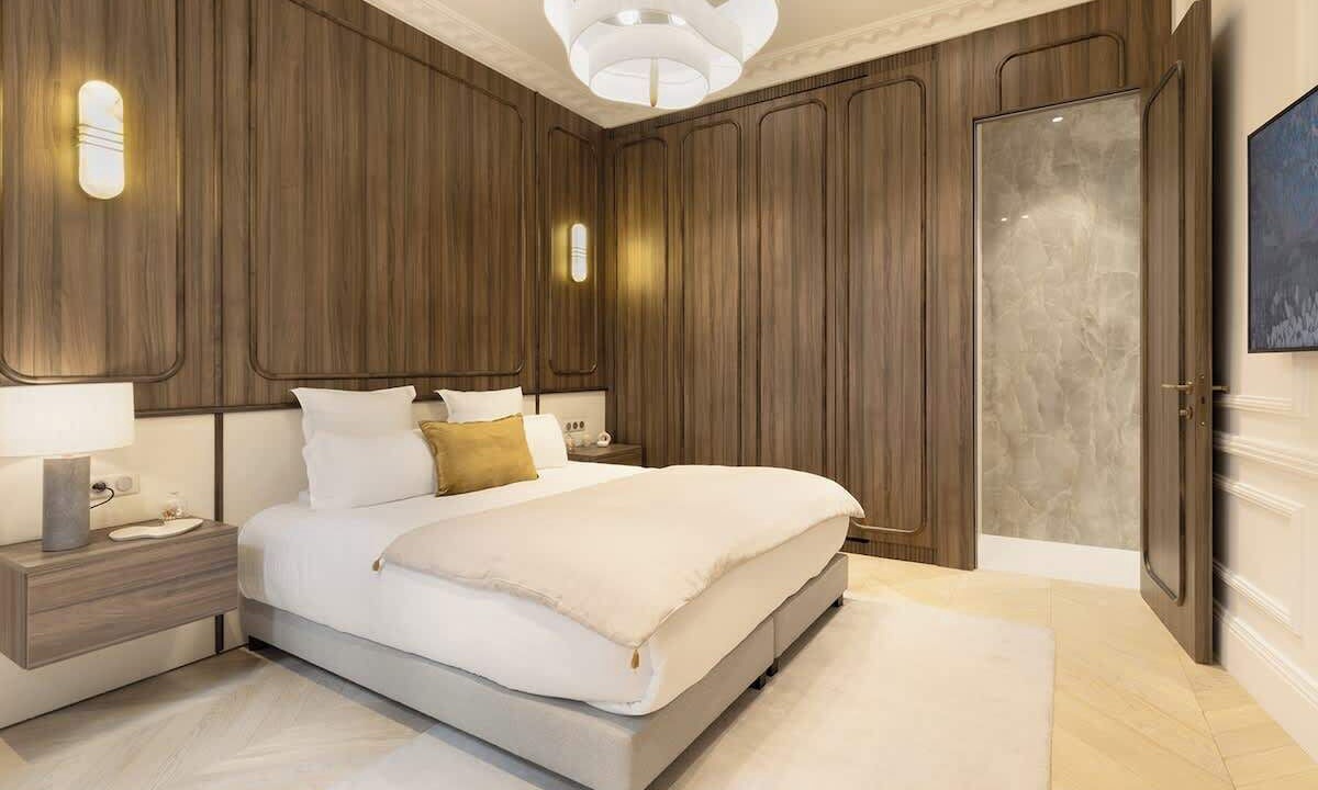 Photo of Bedroom in Champs-Elysees