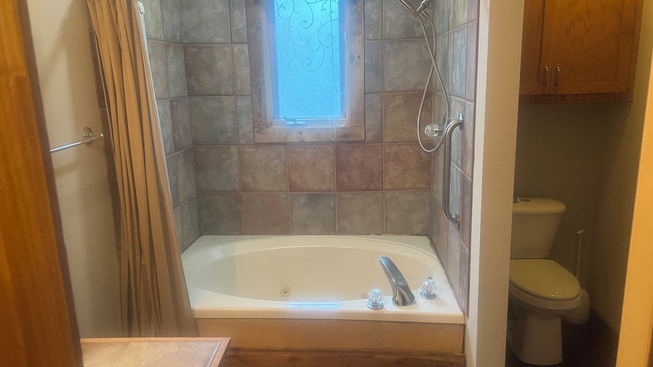 Photo of Bathroom in Utica