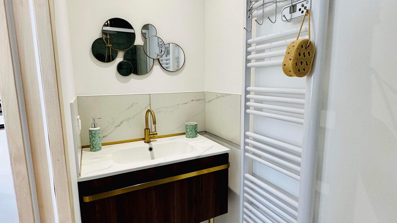 Photo of Bathroom in Penvins