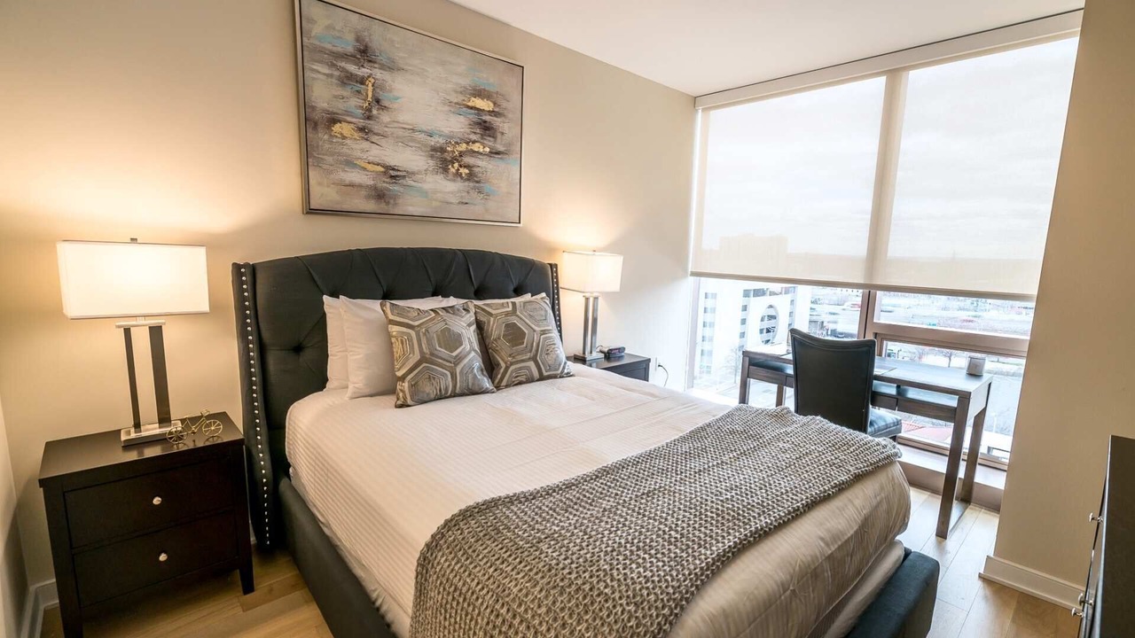 Photo of Bedroom in Downtown