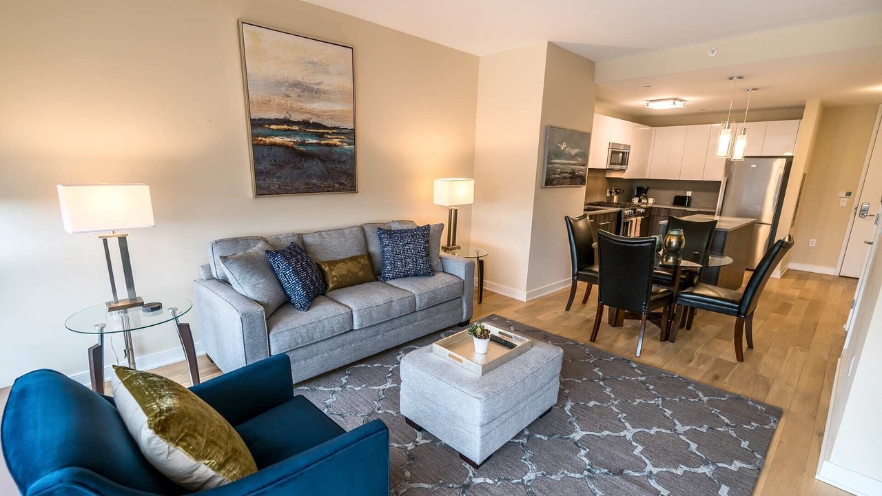 Photo of Livingroom in Downtown