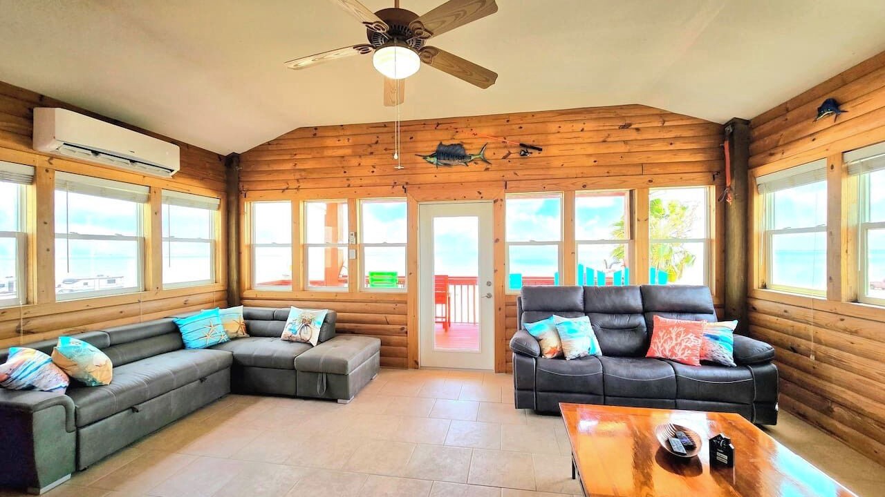 Photo of Livingroom in Port Lavaca