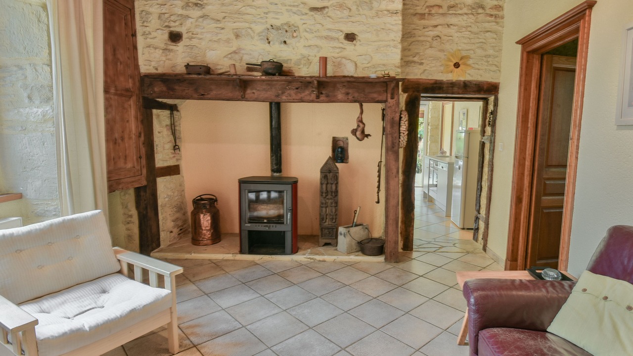 Photo of Livingroom in Degagnac