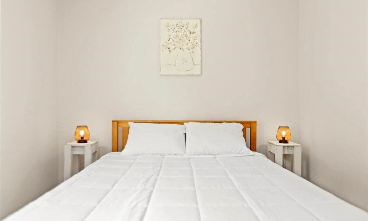 Photo of Bedroom in Hudson