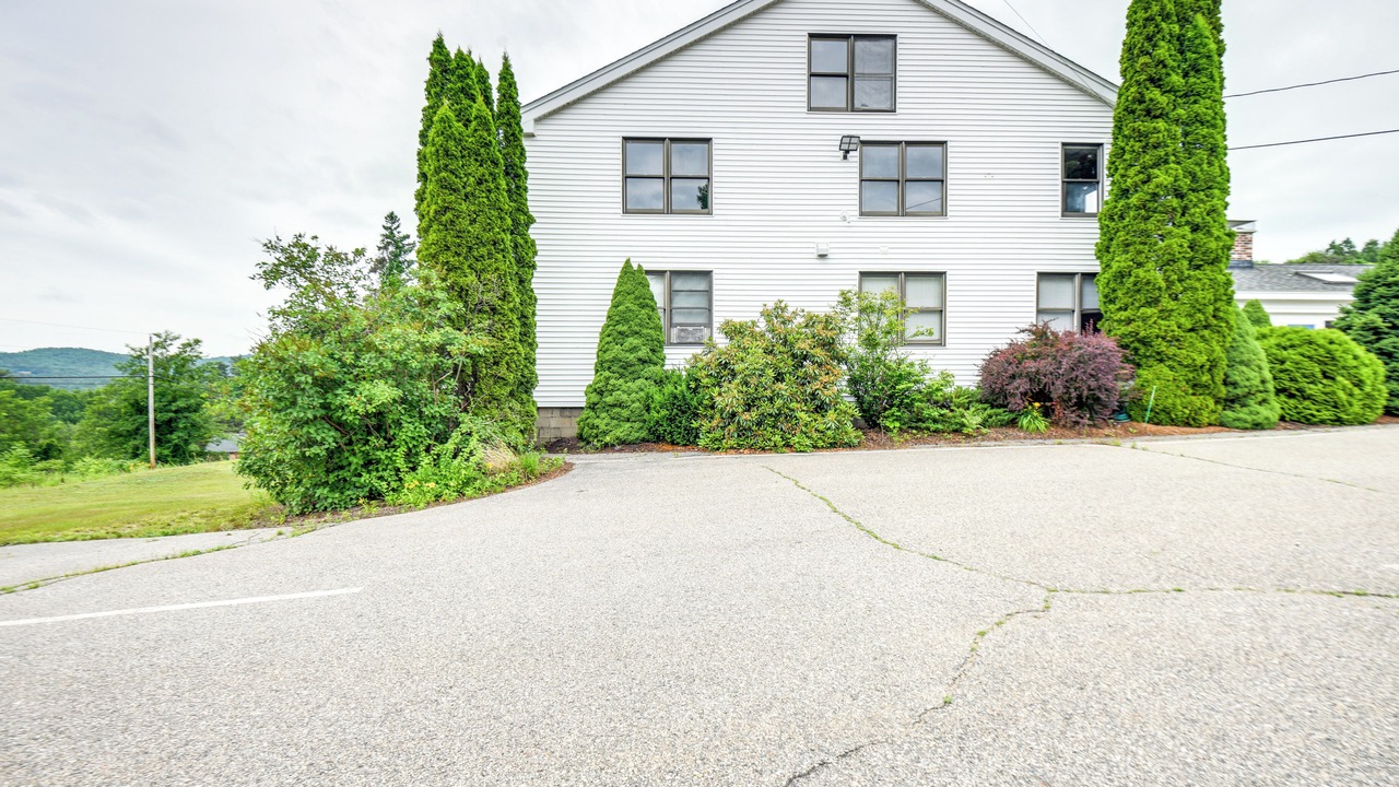 Photo of Others in Meredith