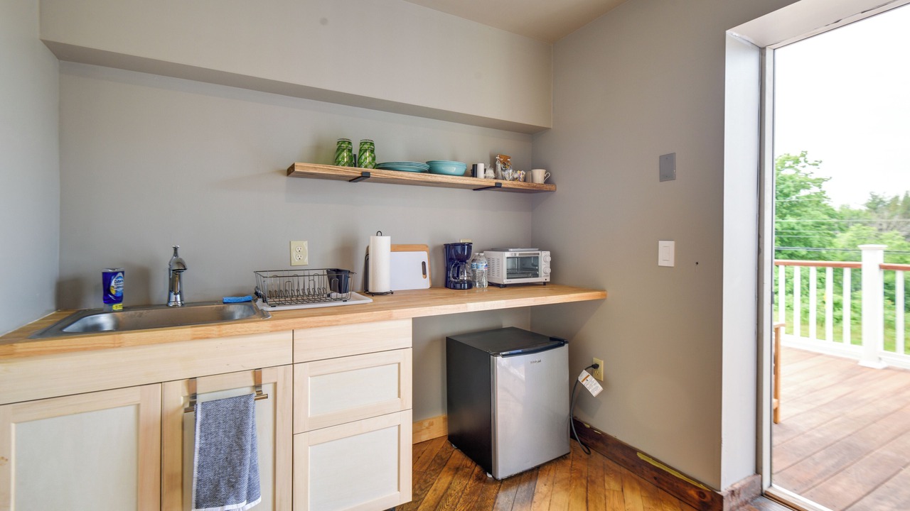 Photo of Others in Meredith