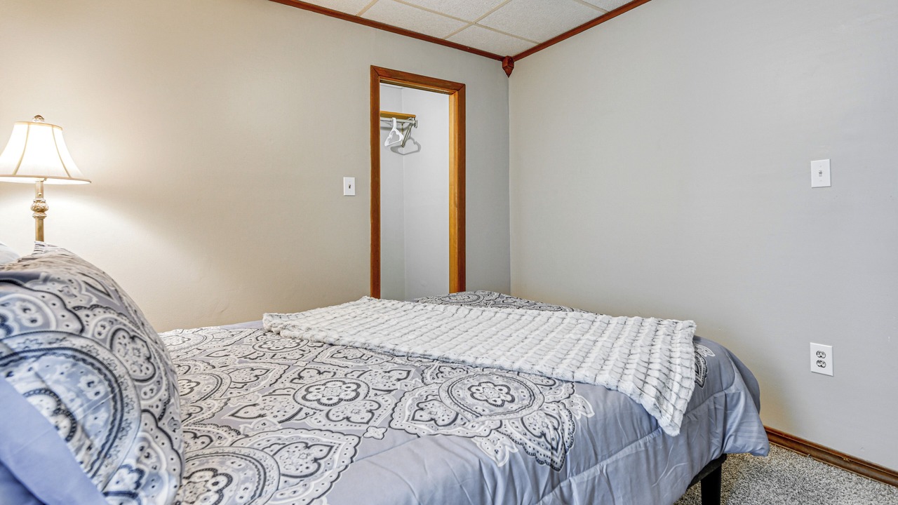 Photo of Bedroom in North Tonawanda