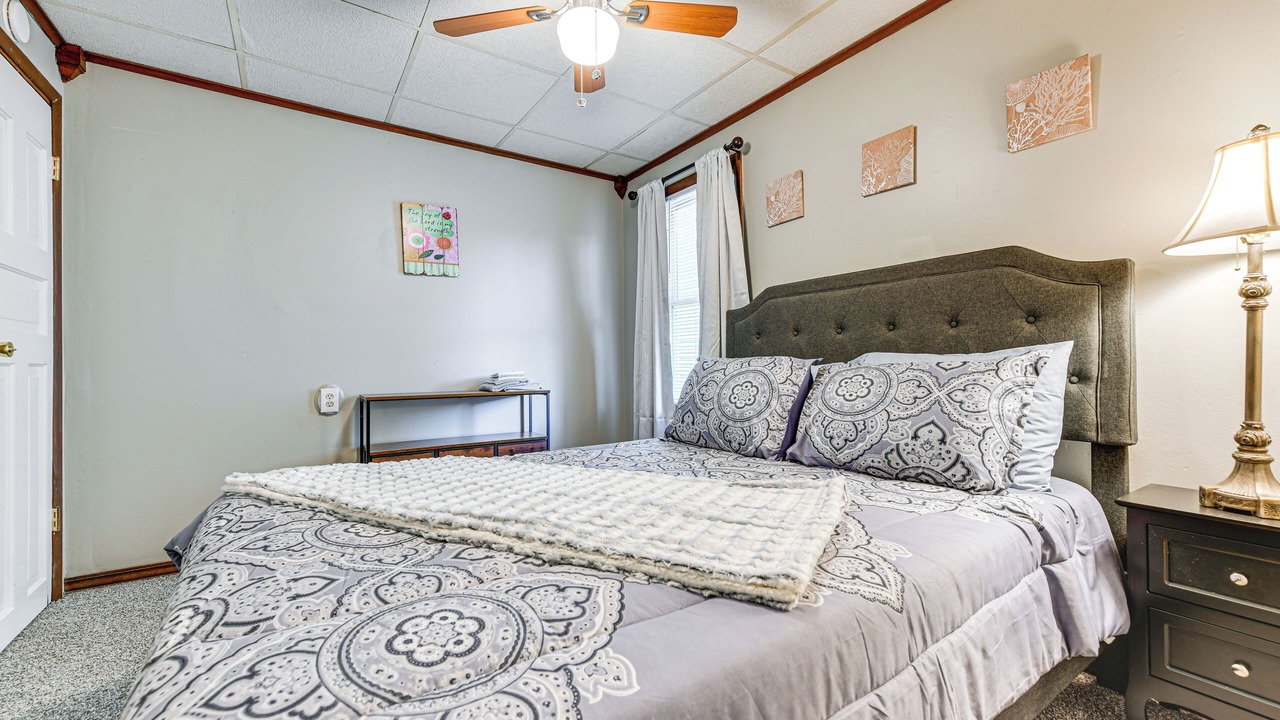 Photo of Bedroom in North Tonawanda