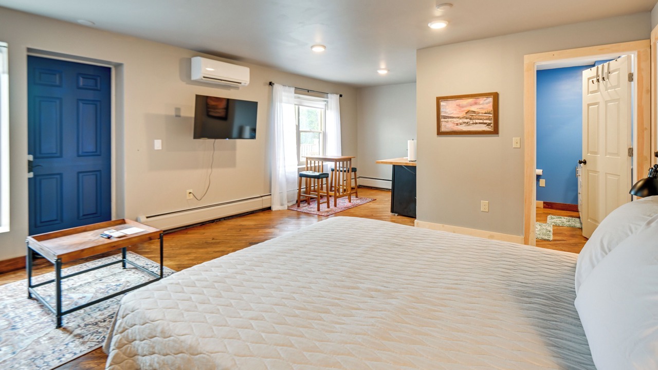 Photo of Bedroom in Meredith