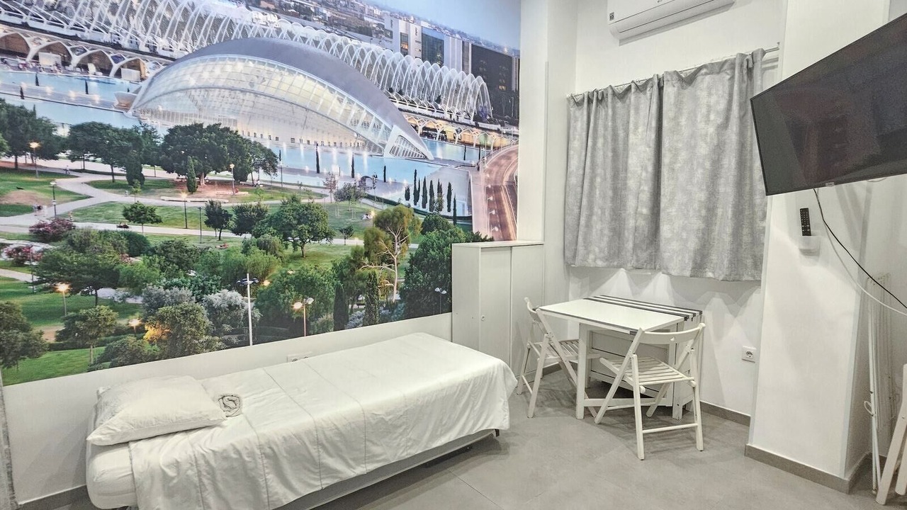 Photo of Bedroom in Ciutat de les Arts i les Ciencies
