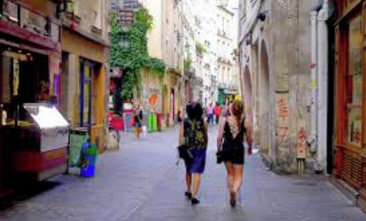 Photo of Others in Saint-Merri