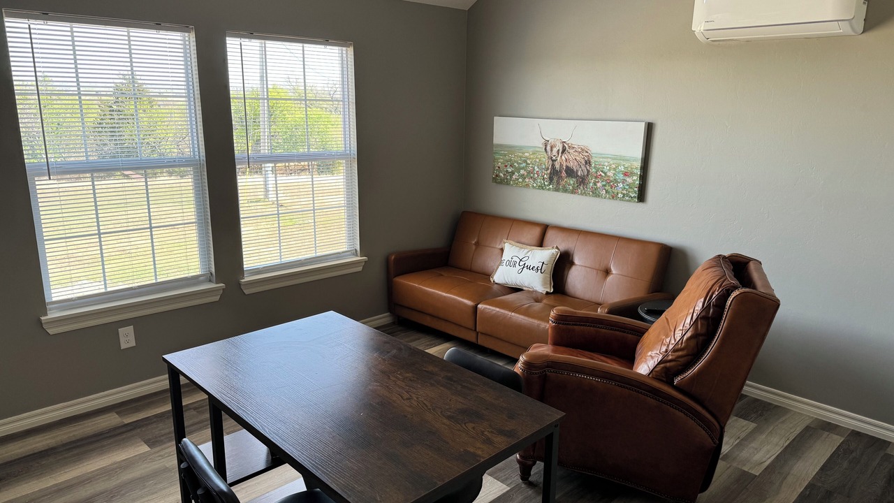 Photo of Livingroom in Lawton
