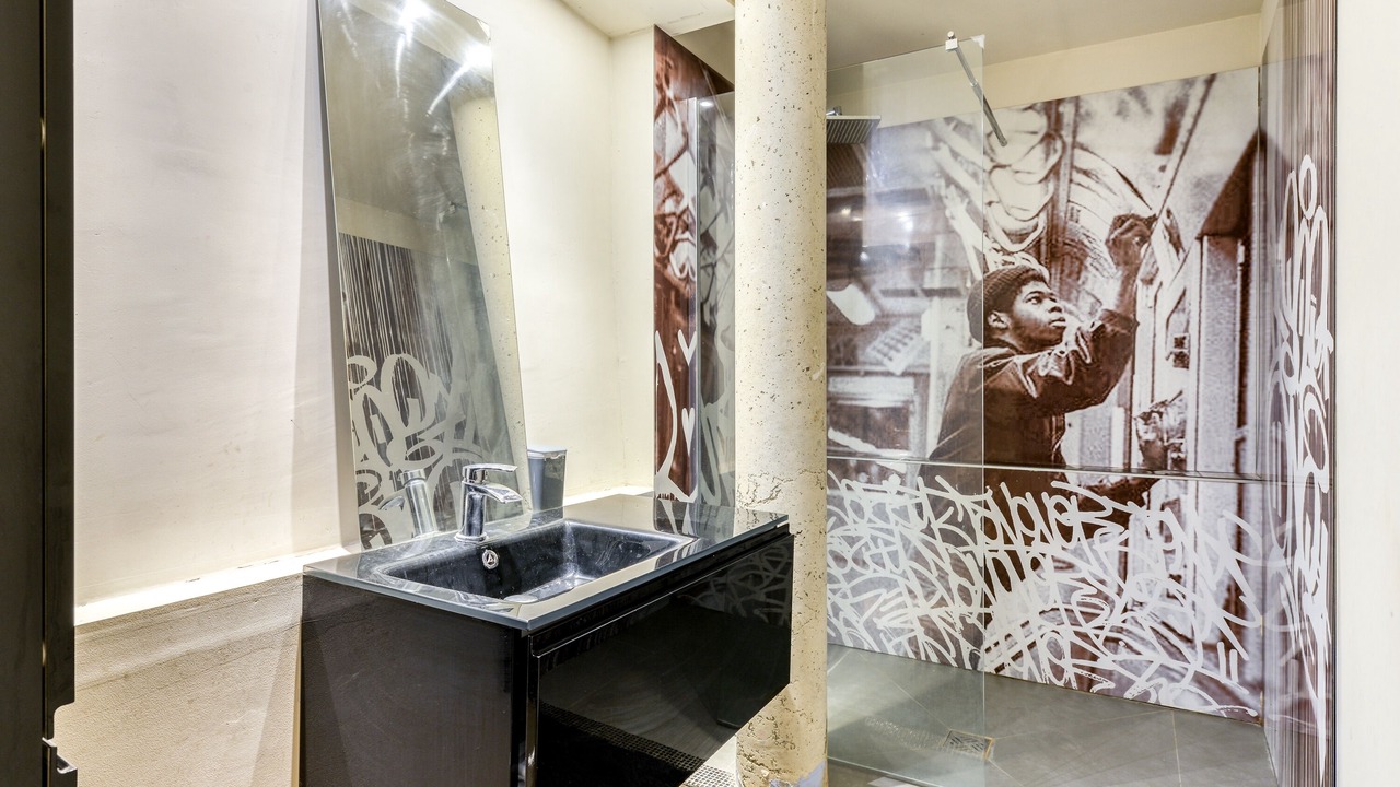 Photo of Bathroom in Centre Historique