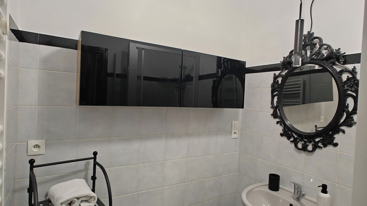 Photo of Bathroom in Epinay-sur-Orge