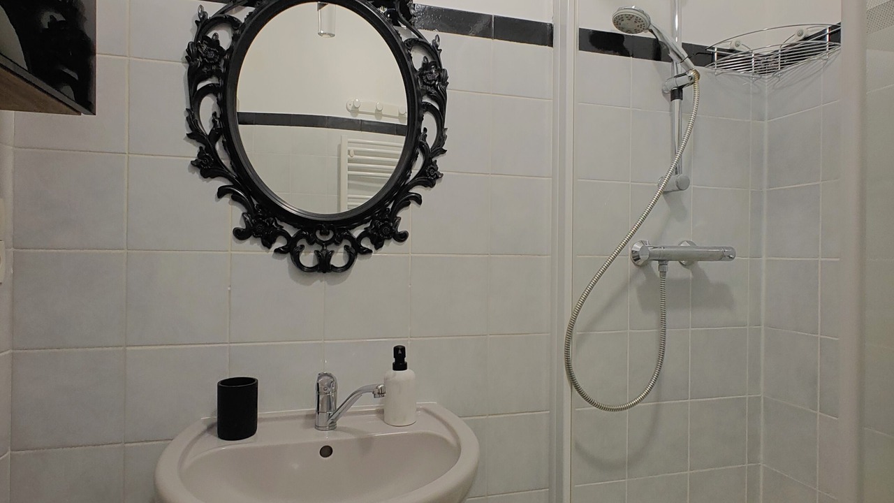Photo of Bathroom in Epinay-sur-Orge