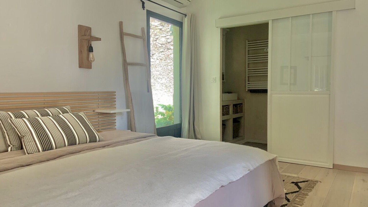 Photo of Bedroom in Vallabrix