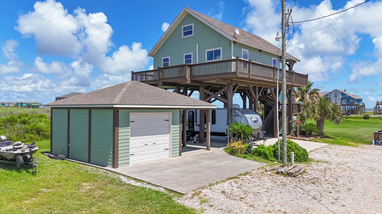 Photo of Outdoor in Gilchrist