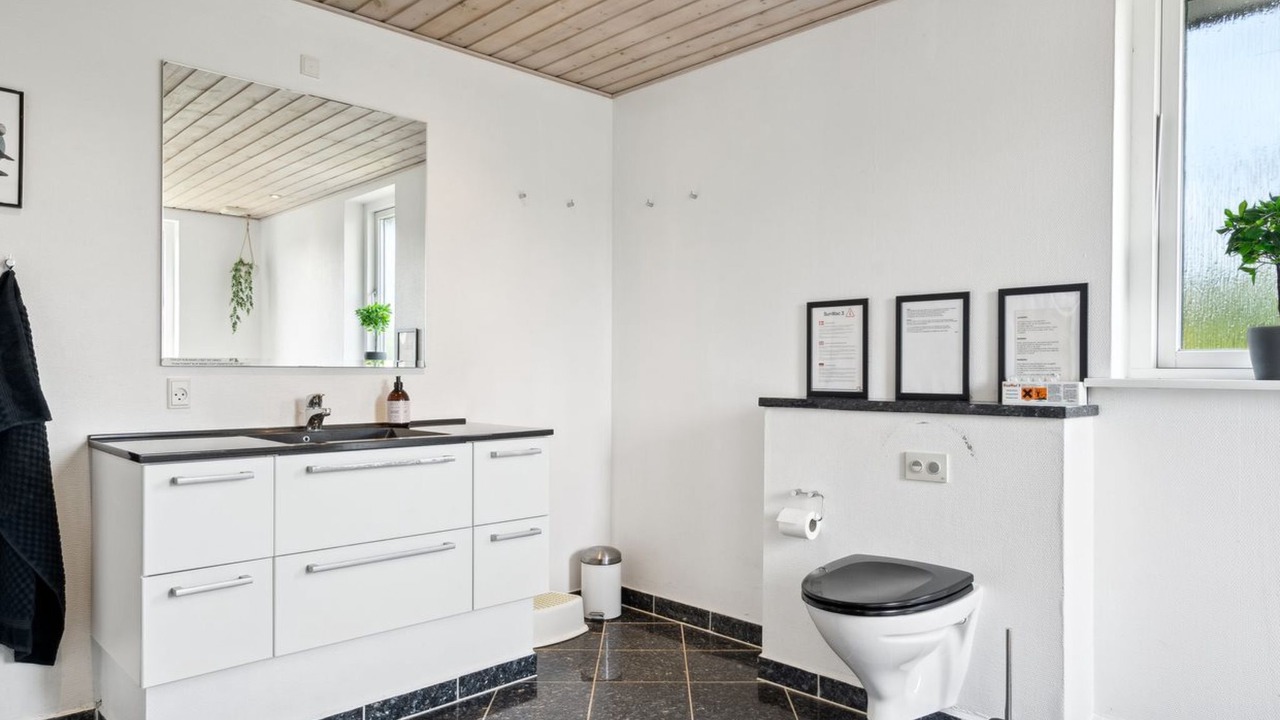 Photo of Bathroom in Skovmose