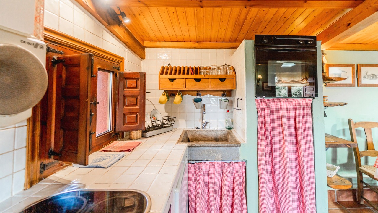 Photo of Kitchen in Castrejon de la Pena