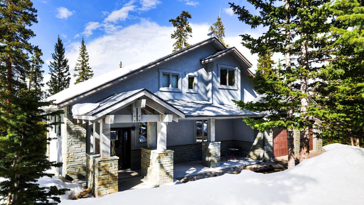 Photo of Outdoor in Quandary Village