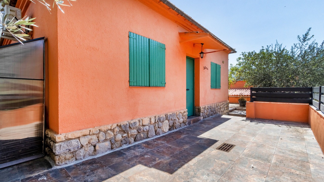 Photo of Outdoor in Aramunt