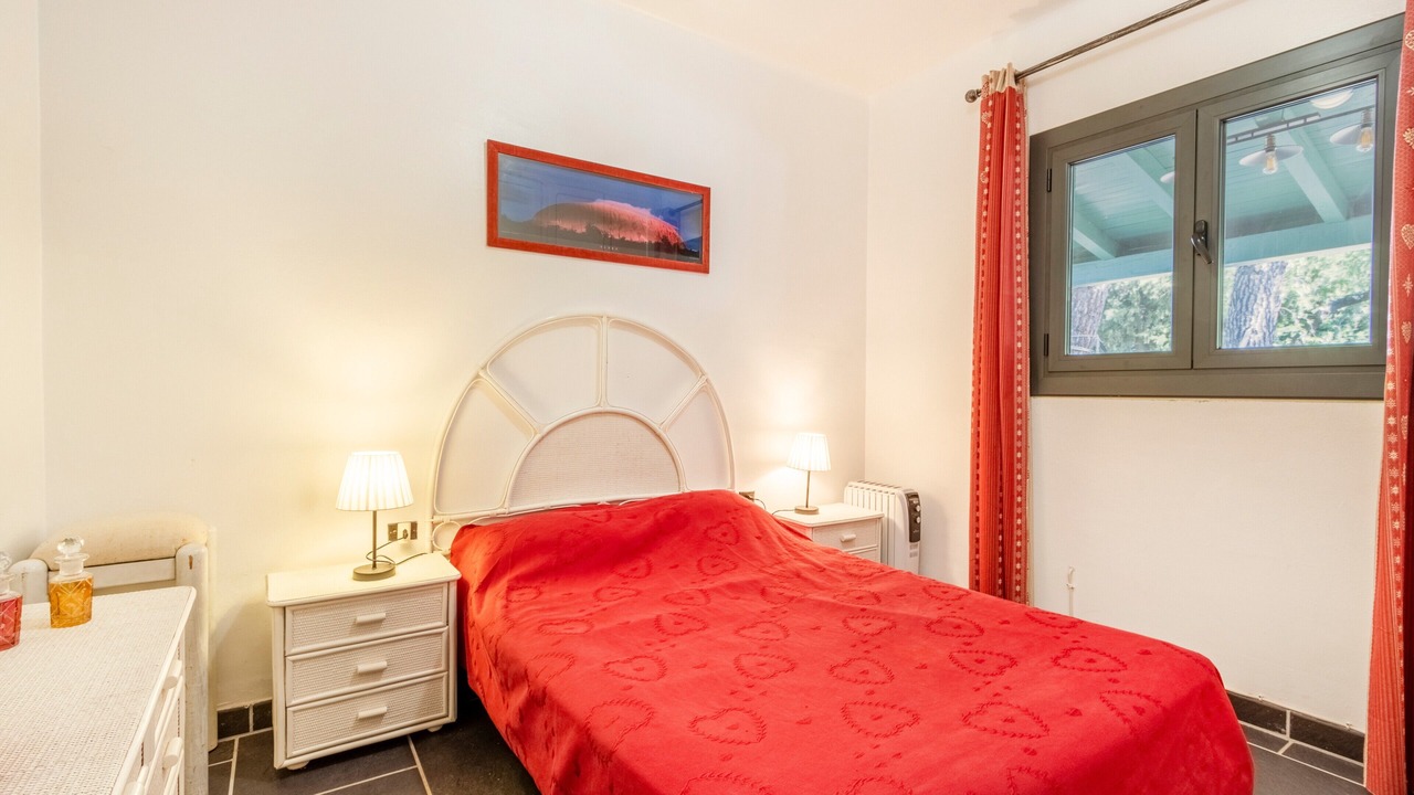 Photo of Bedroom in Aramunt