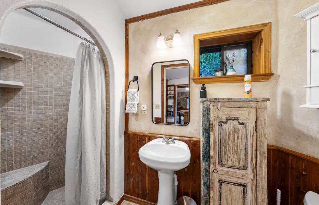 Photo of Bathroom in East MLK