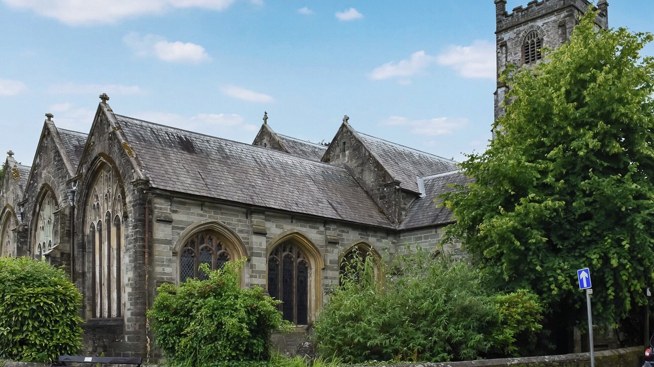 Photo of Others in Tavistock