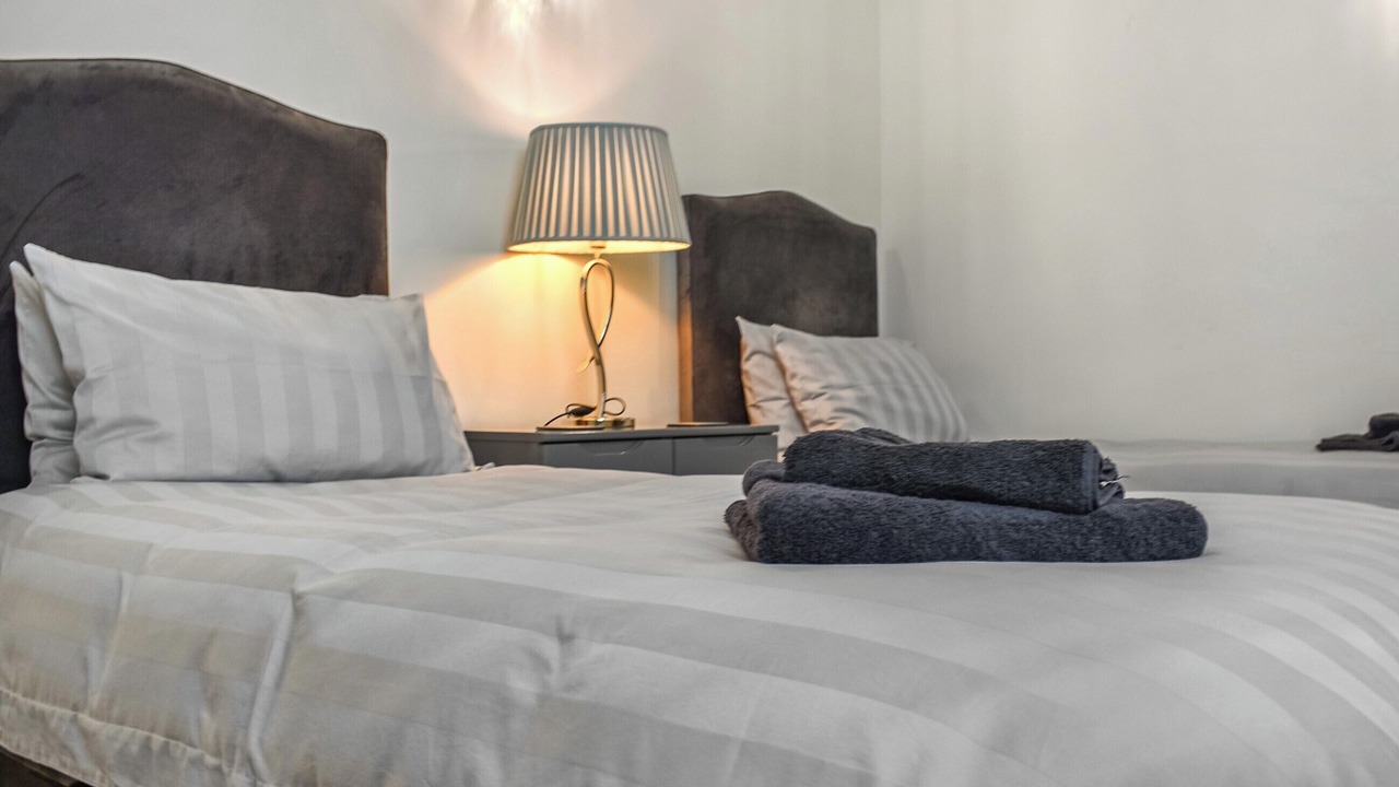 Photo of Others in Tavistock