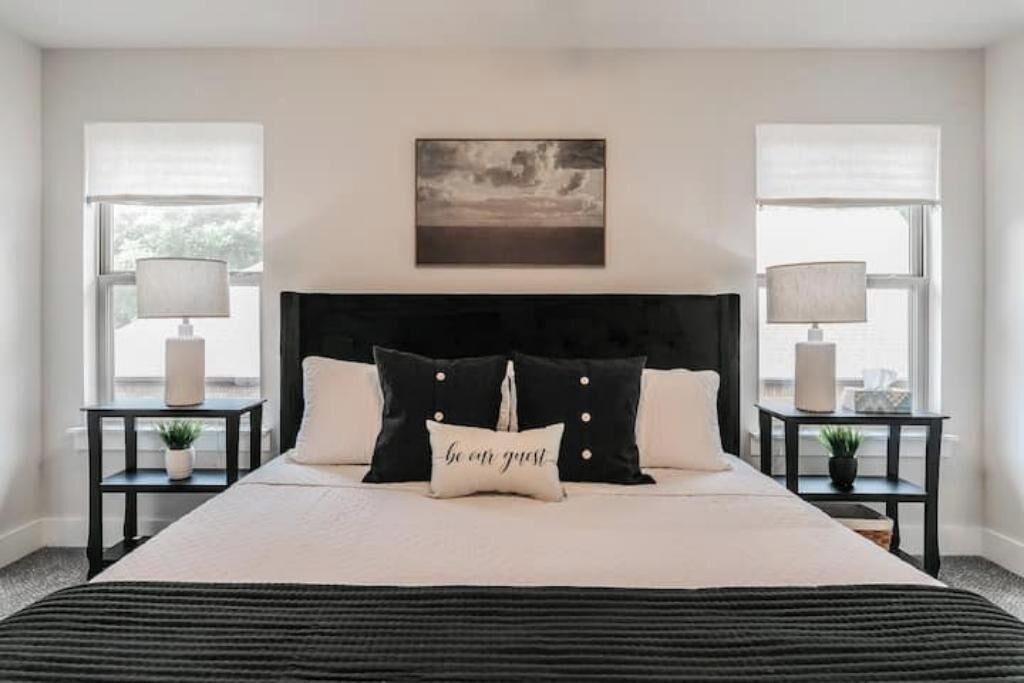 Photo of Bedroom in Roanoke