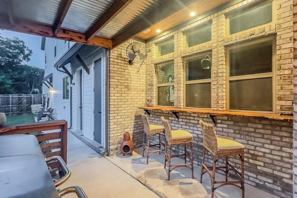 Photo of Patio Balcony in Roanoke