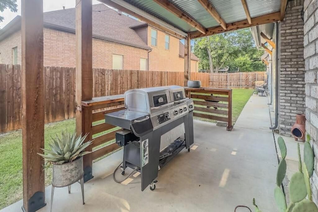 Photo of Patio Balcony in Roanoke