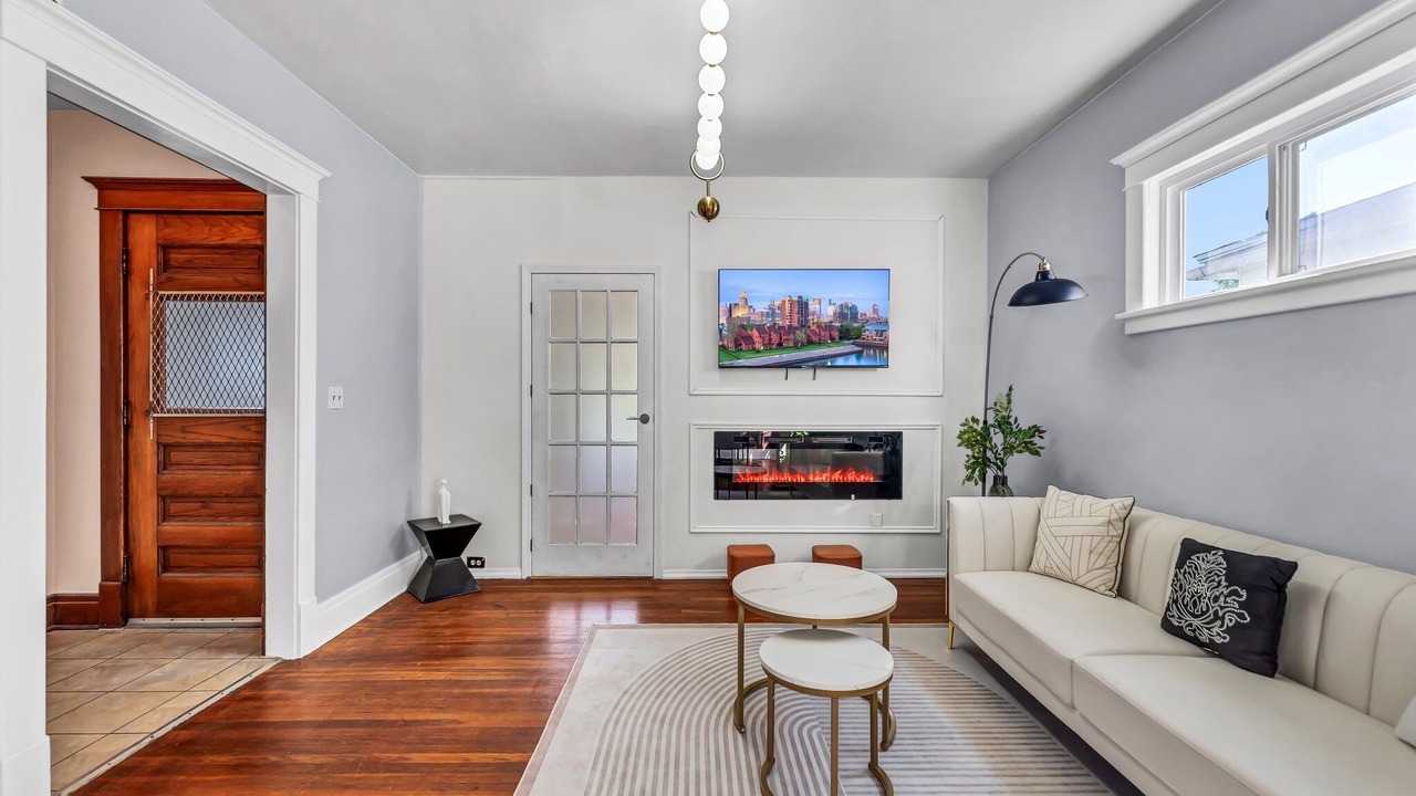 Photo of Livingroom in Buffalo