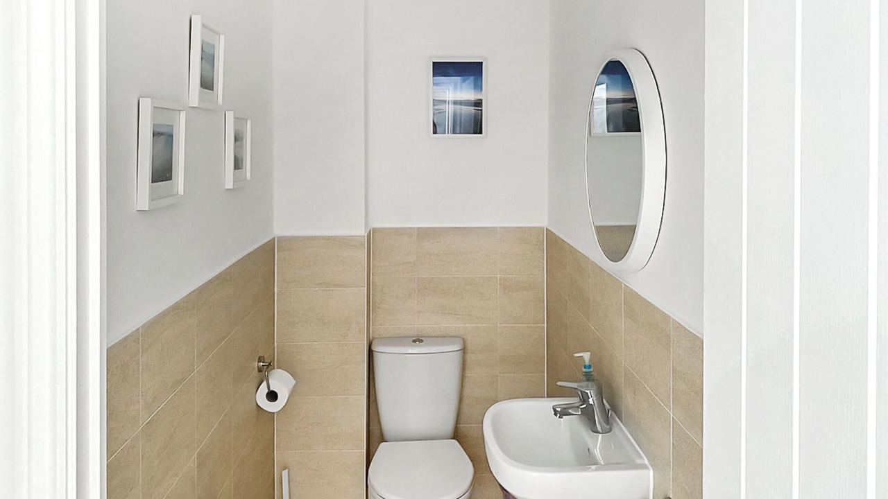 Photo of Bathroom in Perranporth