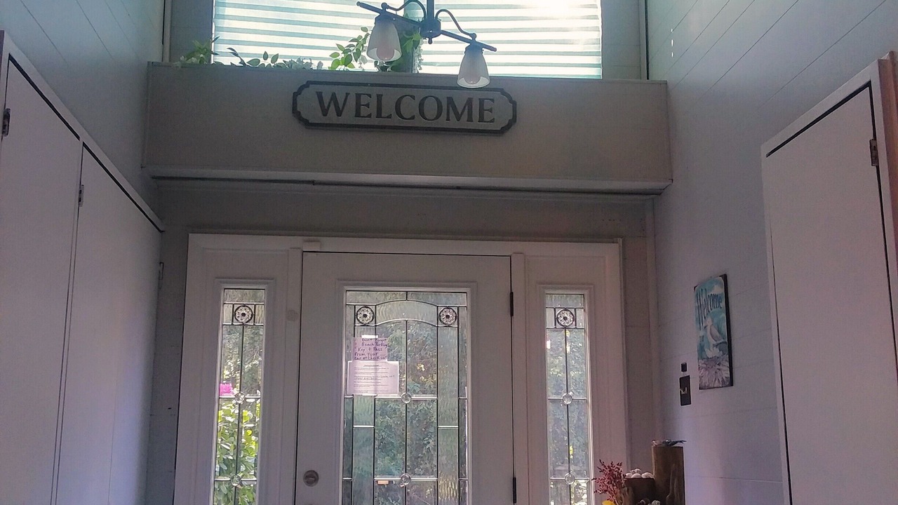 Photo of Others in Calvert Beach-Long Beach