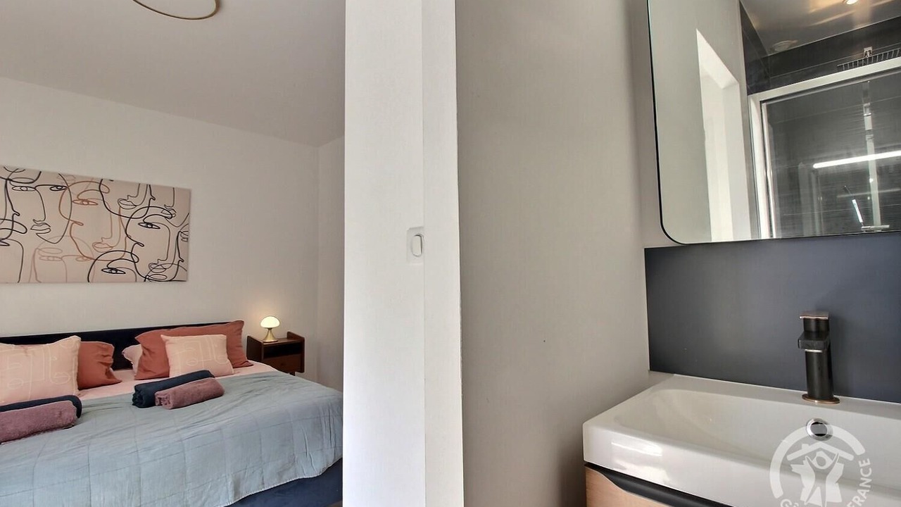 Photo of Bedroom in Plourhan